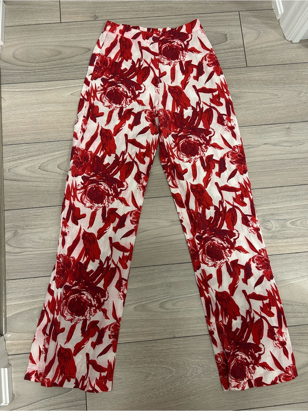 Luxxel Red and White Floral Wide-Leg Pants